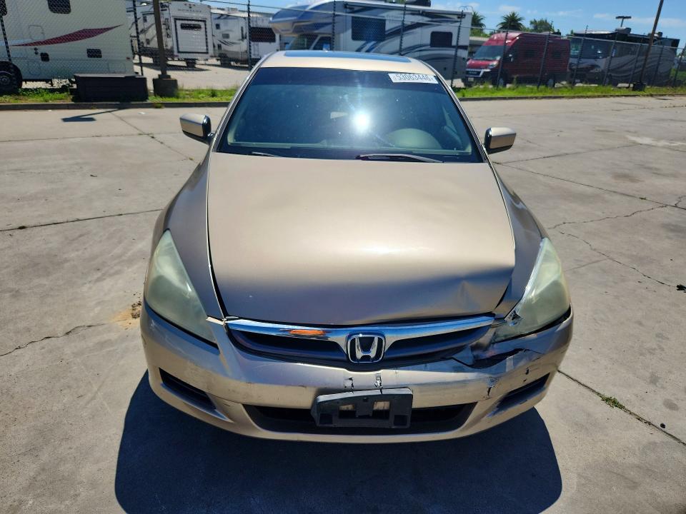 53063446 :رقم المزاد ، 1HGCM56786A031276 vin ، 2006 Honda Accord مزاد بيع