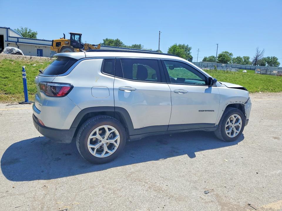 53352996 :رقم المزاد ، 3C4NJDBN9RT111388 vin ، 2024 Jeep Compass مزاد بيع