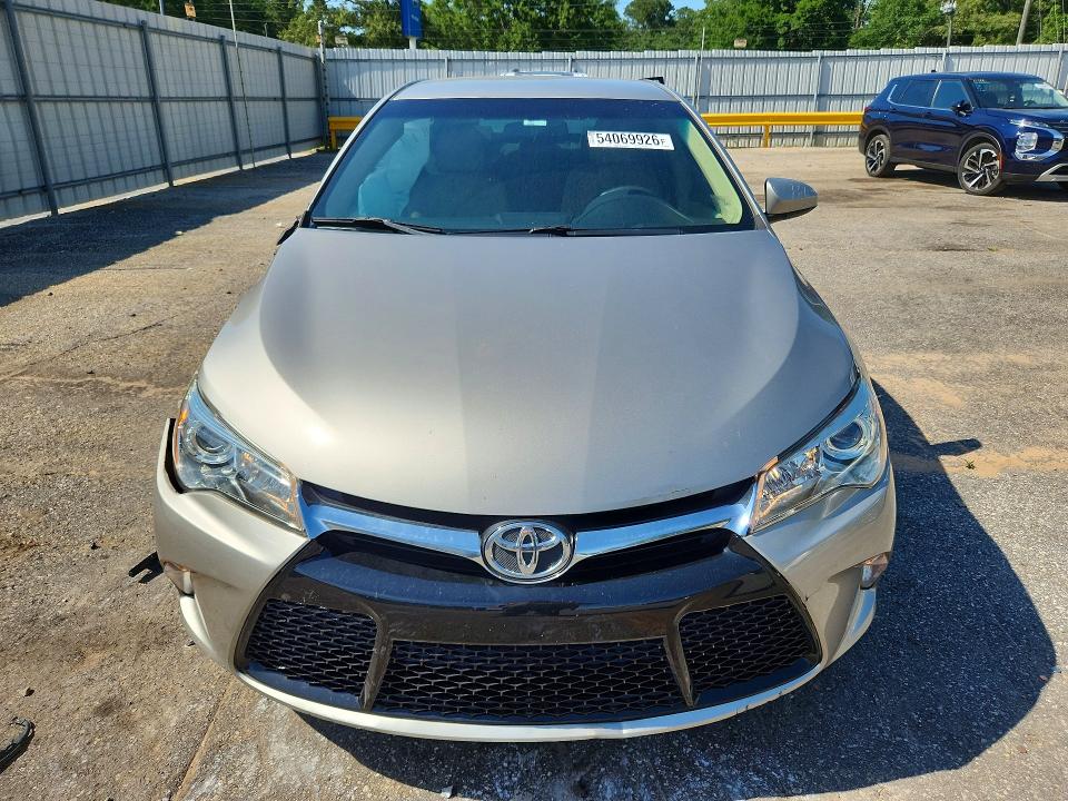 Aukcja sprzedaży 2016 Toyota Camry, vin: 4T4BF1FK7GR552282, numer aukcji: 54069926