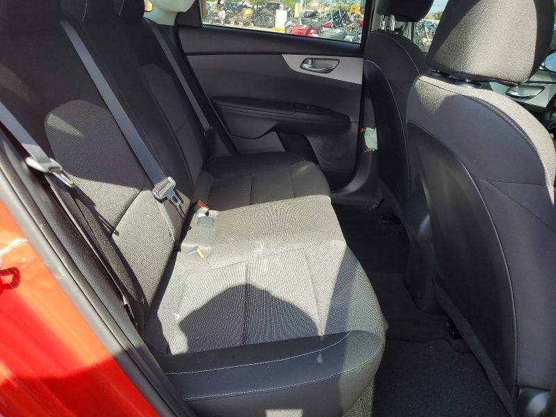 2024 Kia Forte მანქანა იყიდება აუქციონზე, vin: 3KPF24AD8RE790701, აუქციონის ნომერი: 54772526