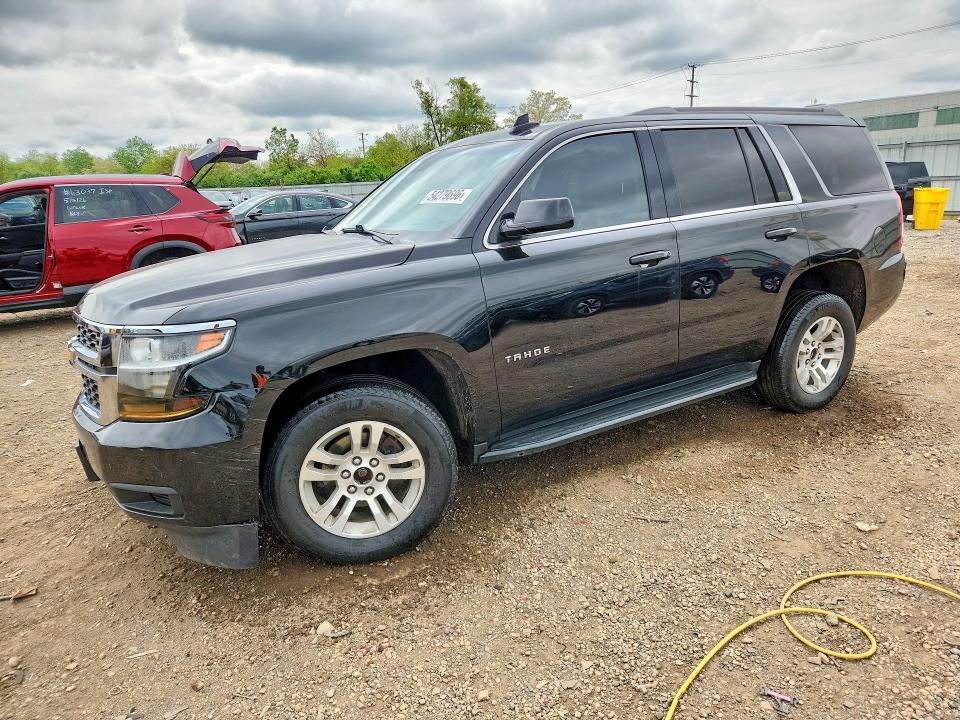 54279696 :رقم المزاد ، 1GNSKBKC7HR214066 vin ، 2017 Chevrolet Tahoe مزاد بيع