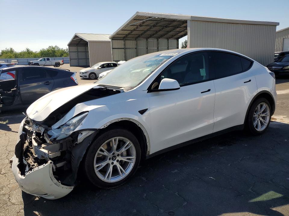 Auction sale of the 2021 Tesla Model Y, vin: 5YJYGDEE9MF214955, lot number: 53269446