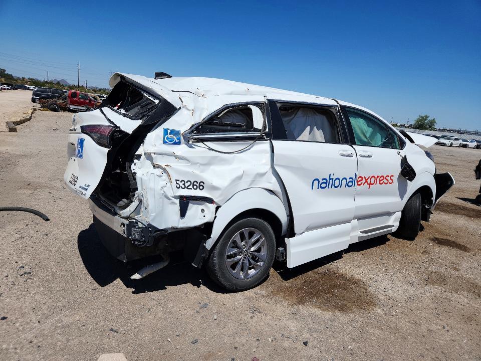 54678706 :رقم المزاد ، 5TDKSKFC6NS061311 vin ، 2022 Toyota Sienna مزاد بيع