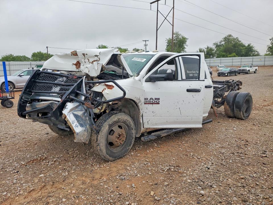 53707356 :رقم المزاد ، 3C63RRGL5JG413141 vin ، 2018 Ram 3500 مزاد بيع