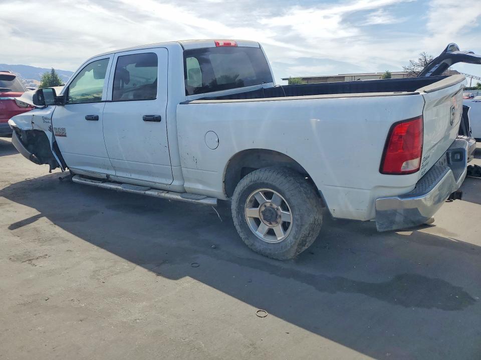 53828746 :رقم المزاد ، 3C6UR5CL1DG563819 vin ، 2013 Ram 2500 مزاد بيع