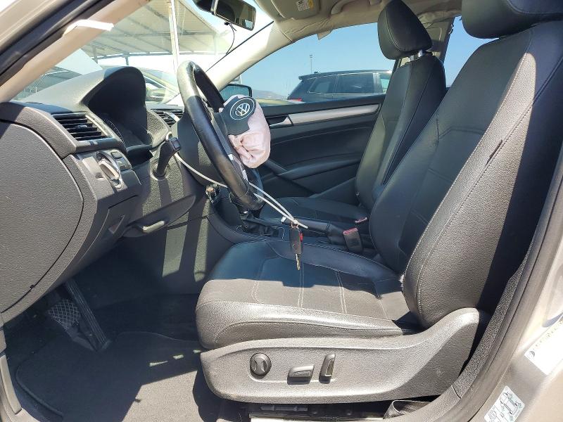 52971306 :رقم المزاد ، 1VWAT7A32EC091207 vin ، 2014 Volkswagen Passat مزاد بيع