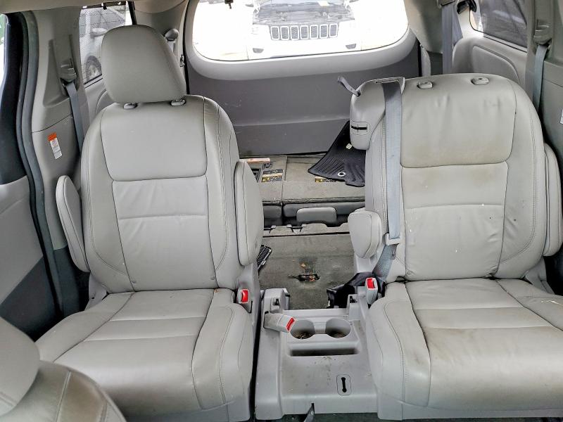 Aukcja sprzedaży 2015 Toyota Sienna, vin: 5TDYK3DC2FS668679, numer aukcji: 52315256