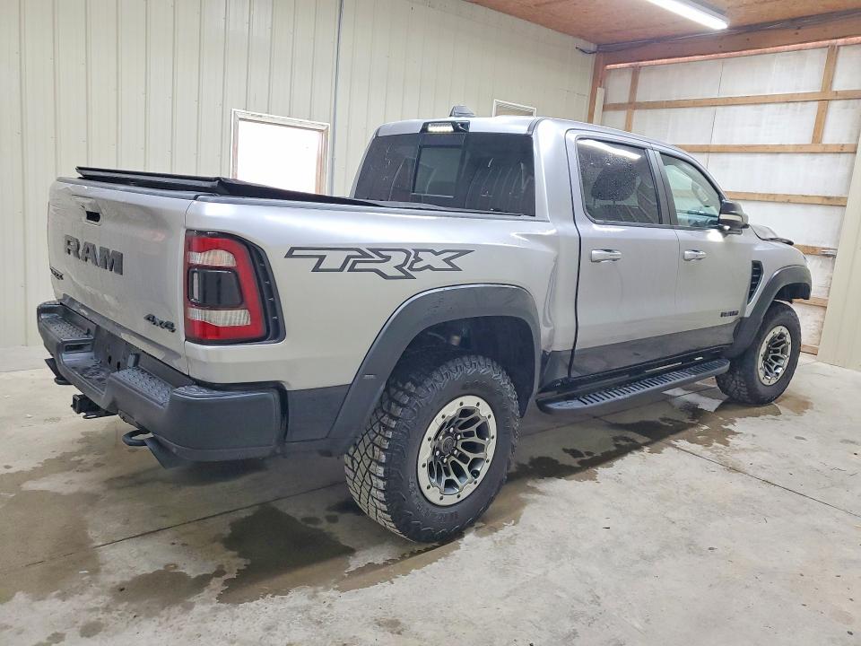 51773506 :رقم المزاد ، 1C6SRFU96MN705718 vin ، 2021 Ram 1500 مزاد بيع