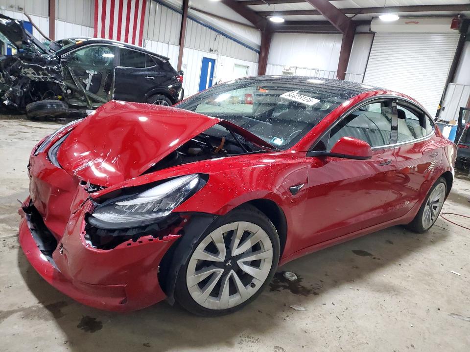 54423126 :رقم المزاد ، 5YJ3E1EB5MF850325 vin ، 2021 Tesla Model 3 مزاد بيع