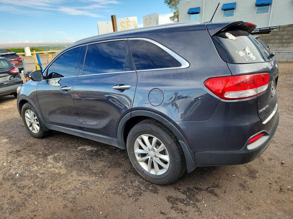 2017 Kia Sorento მანქანა იყიდება აუქციონზე, vin: 5XYPG4A33HG322986, აუქციონის ნომერი: 54669226