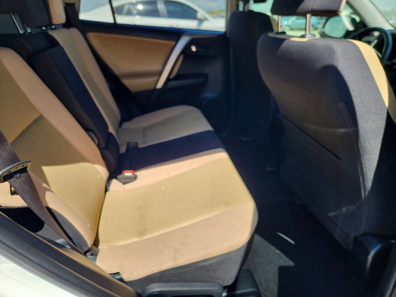 53697756 :رقم المزاد ، JTMWFREV6JD133292 vin ، 2018 Toyota Rav4 مزاد بيع