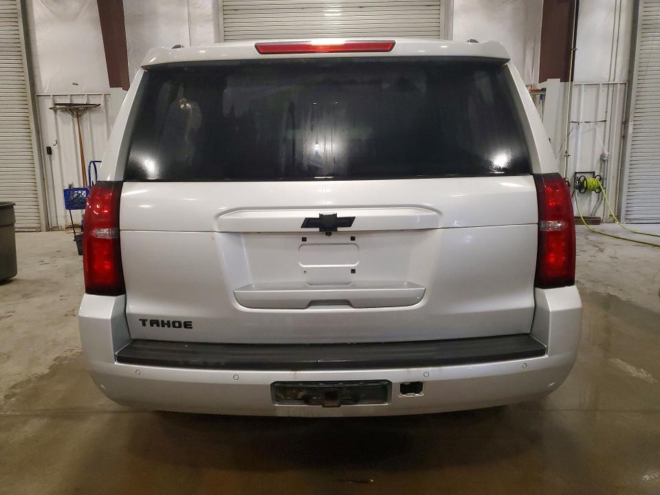 53201956 :رقم المزاد ، 1GNSKBKC0JR358807 vin ، 2018 Chevrolet Tahoe مزاد بيع