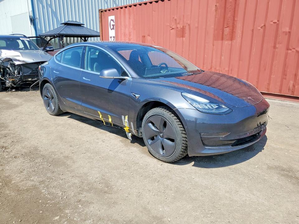 50438916 :رقم المزاد ، 5YJ3E1EA6JF025770 vin ، 2018 Tesla Model 3 مزاد بيع