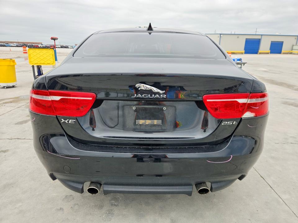 2017 Jaguar Xe მანქანა იყიდება აუქციონზე, vin: SAJAR4BG3HA973571, აუქციონის ნომერი: 52837836