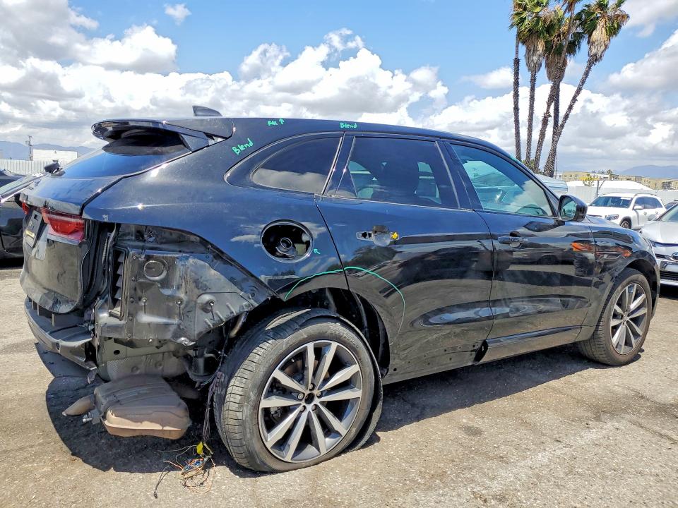 2024 Jaguar F-pace მანქანა იყიდება აუქციონზე, vin: SADCT2EX9RA728627, აუქციონის ნომერი: 54901096