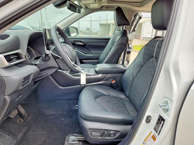 Aukcja sprzedaży 2024 Toyota Highlander Hybrid, vin: 5TDKBRCHXRS642597, numer aukcji: 52468436