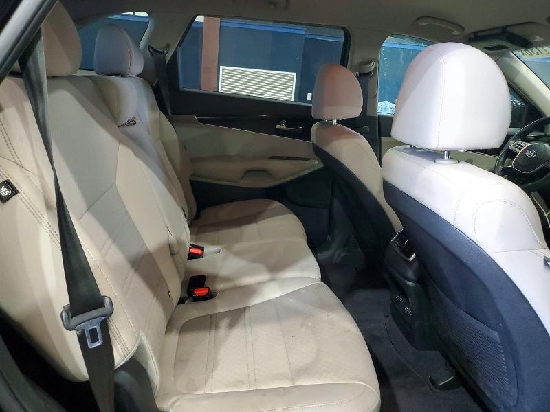 Продажа на аукционе авто 2019 Kia Sorento, vin: 5XYPGDA30KG570359, номер лота: 52171136