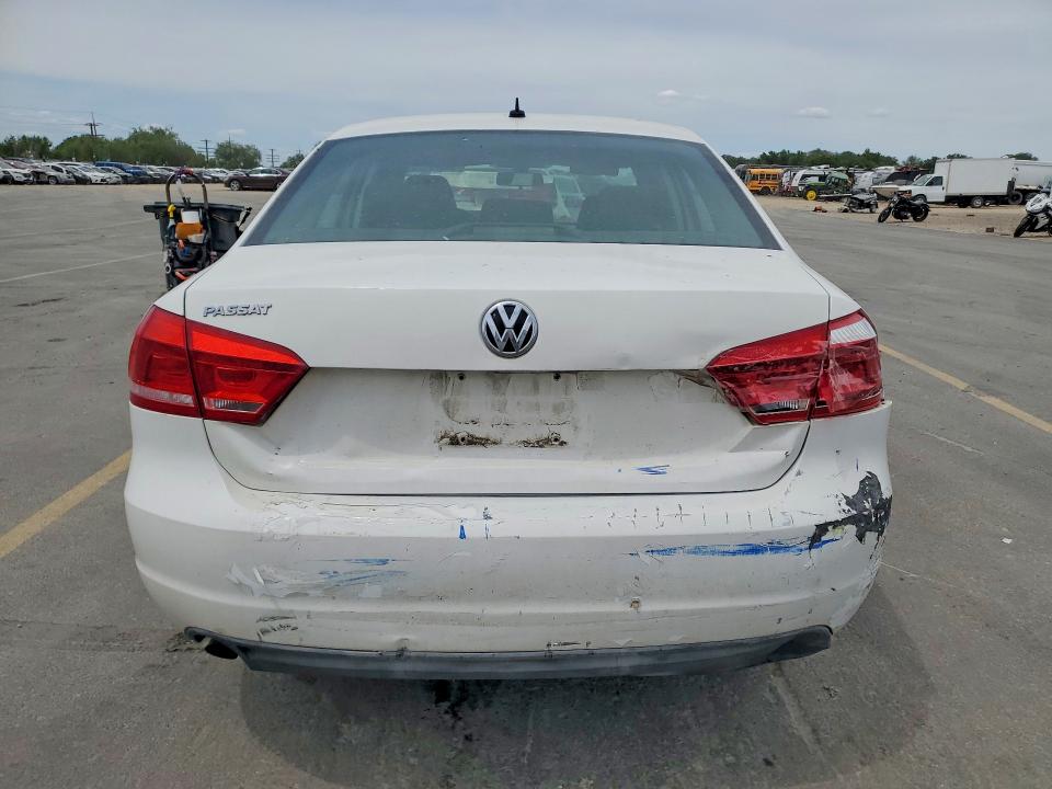 Продажа на аукционе авто 2013 Volkswagen Passat, vin: 1VWAP7A33DC038647, номер лота: 54471176