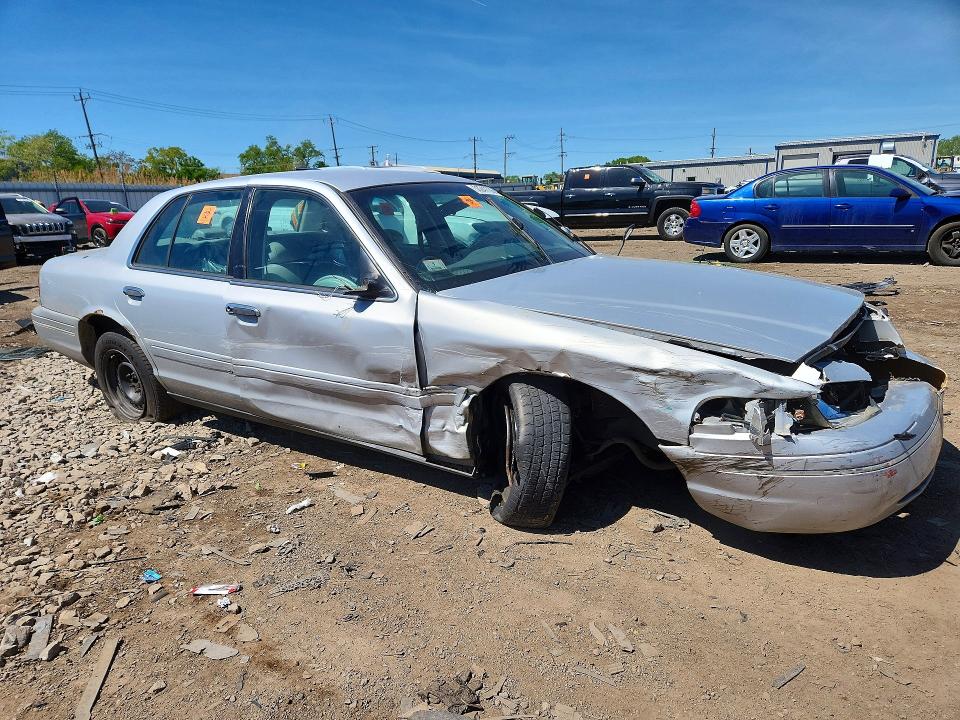 Aukcja sprzedaży 2001 Ford Crown Victoria, vin: 2FAFP71W51X197399, numer aukcji: 53247736