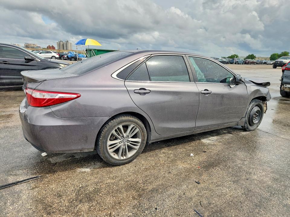 2017 Toyota Camry მანქანა იყიდება აუქციონზე, vin: 4T1BF1FK5HU320906, აუქციონის ნომერი: 50660336