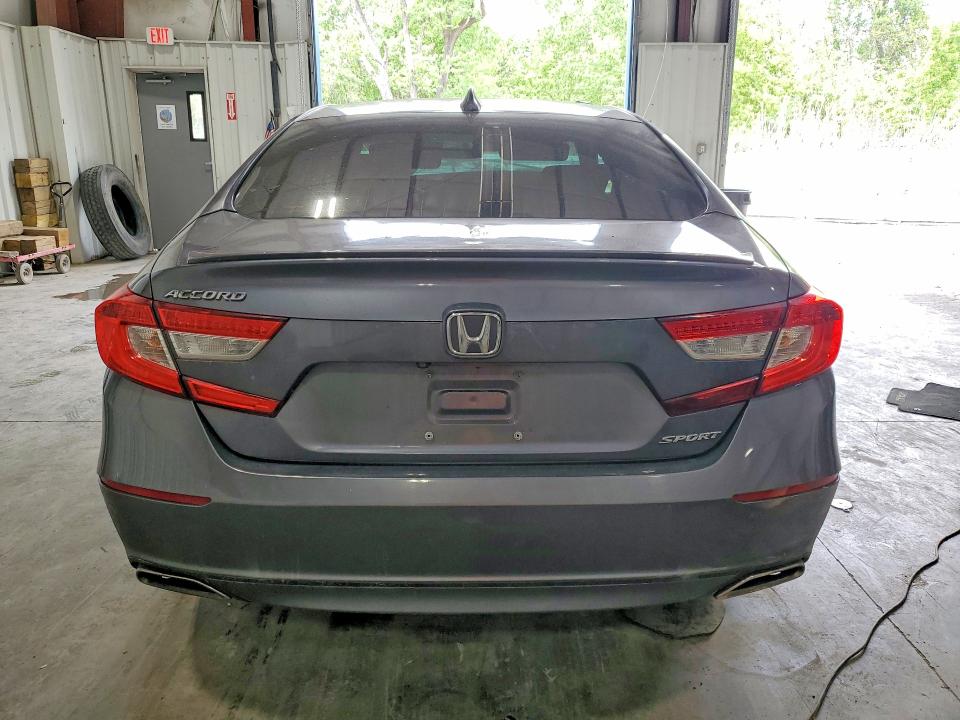 Aukcja sprzedaży 2018 Honda Accord, vin: 1HGCV1F31JA122143, numer aukcji: 54086506
