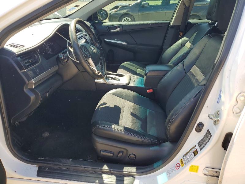55173536 :رقم المزاد ، 4T1BF1FK5EU425733 vin ، 2014 Toyota Camry مزاد بيع