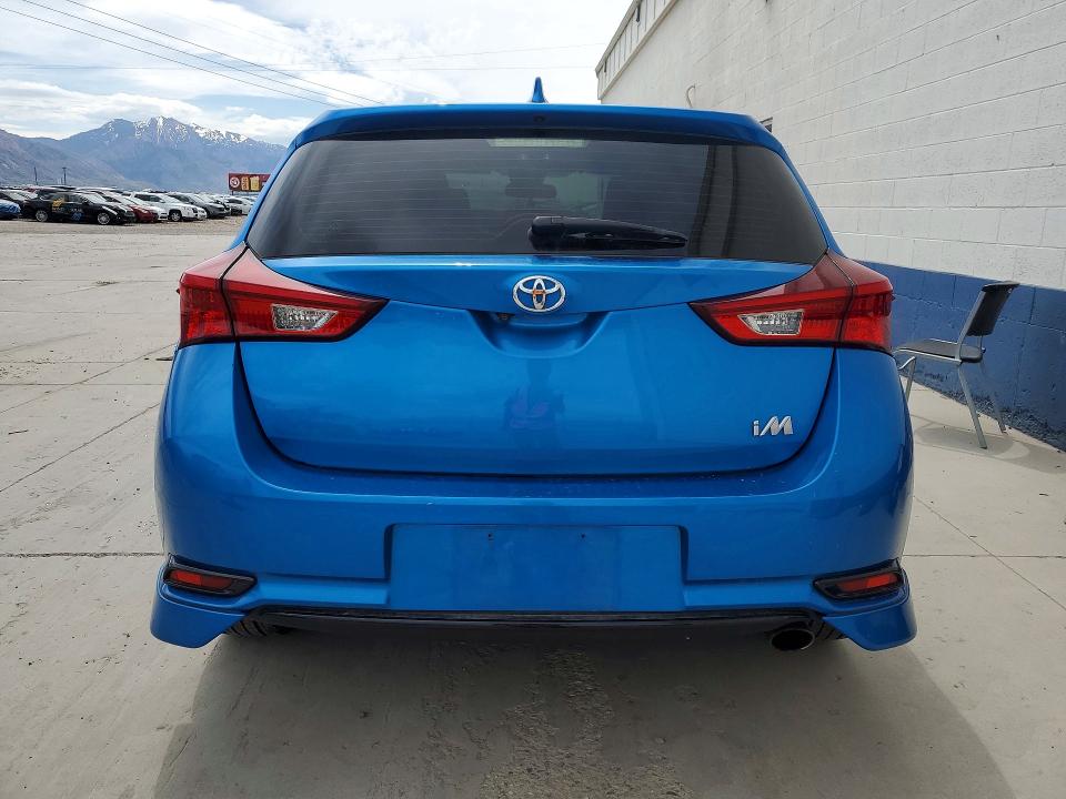 52080776 :رقم المزاد ، JTNKARJE4JJ552872 vin ، 2018 Toyota Corolla Im مزاد بيع