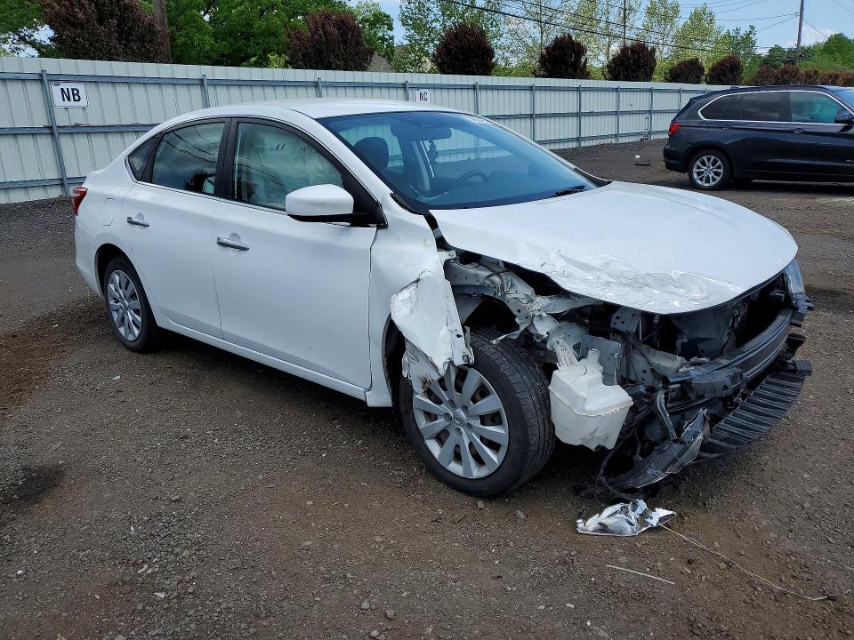 2019 Nissan Sentra მანქანა იყიდება აუქციონზე, vin: 3N1AB7AP7KY240984, აუქციონის ნომერი: 54224236