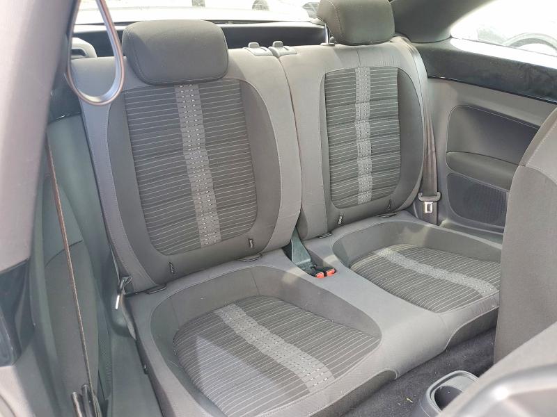 52381776 :رقم المزاد ، 3VWVA7AT5CM608714 vin ، 2012 Volkswagen Beetle مزاد بيع