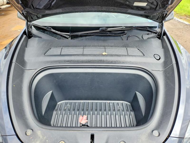 Продажа на аукционе авто 2024 Tesla Model Y, vin: 7SAYGAEE0RF991579, номер лота: 51813156