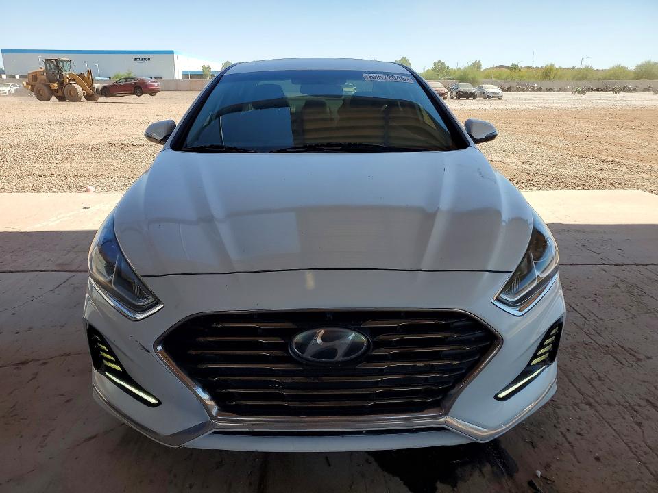 53572646 :رقم المزاد ، 5NPE34AF4JH597472 vin ، 2018 Hyundai Sonata مزاد بيع