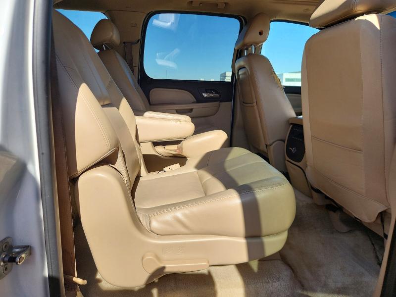 2007 Gmc Yukon Xl მანქანა იყიდება აუქციონზე, vin: 1GKFK66847J195212, აუქციონის ნომერი: 54178416
