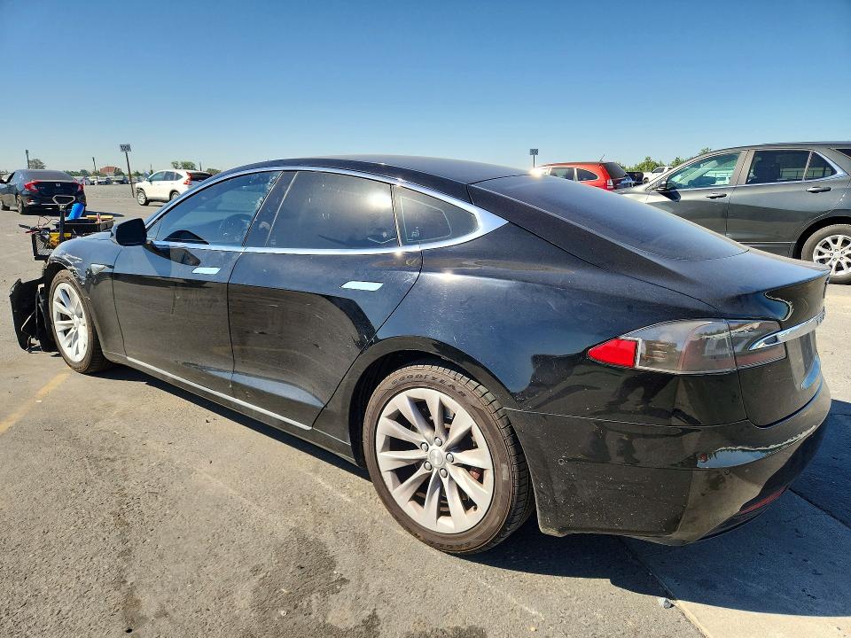 2016 Tesla Model S მანქანა იყიდება აუქციონზე, vin: 5YJSA1E11GF160719, აუქციონის ნომერი: 54210206