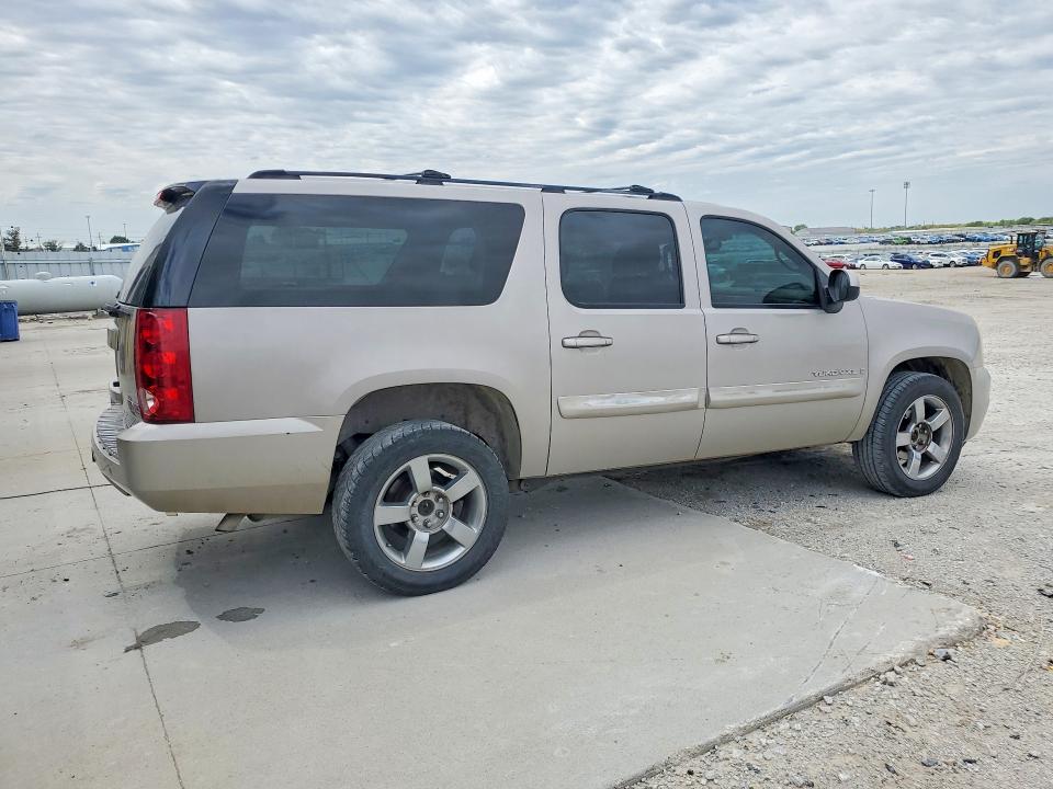54098276 :رقم المزاد ، 1GKFK16387J210074 vin ، 2007 Gmc Yukon Xl مزاد بيع