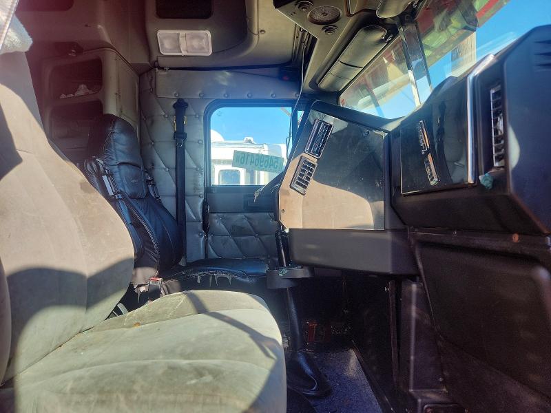 2002 Freightliner Fld120 მანქანა იყიდება აუქციონზე, vin: 1FUJAHCG72LG28854, აუქციონის ნომერი: 54696416