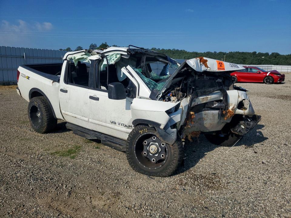 Продажа на аукционе авто 2015 Nissan Titan, vin: 1N6BA0ECXFN510499, номер лота: 52450936