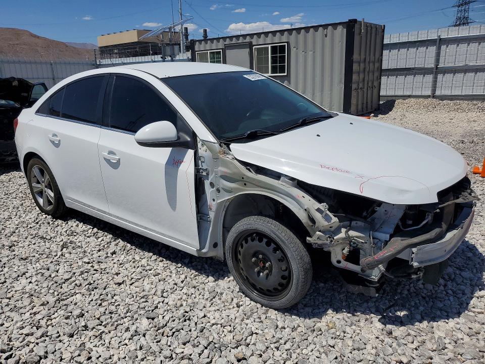 53276096 :رقم المزاد ، 1G1PE5SB4F7301049 vin ، 2015 Chevrolet Cruze مزاد بيع