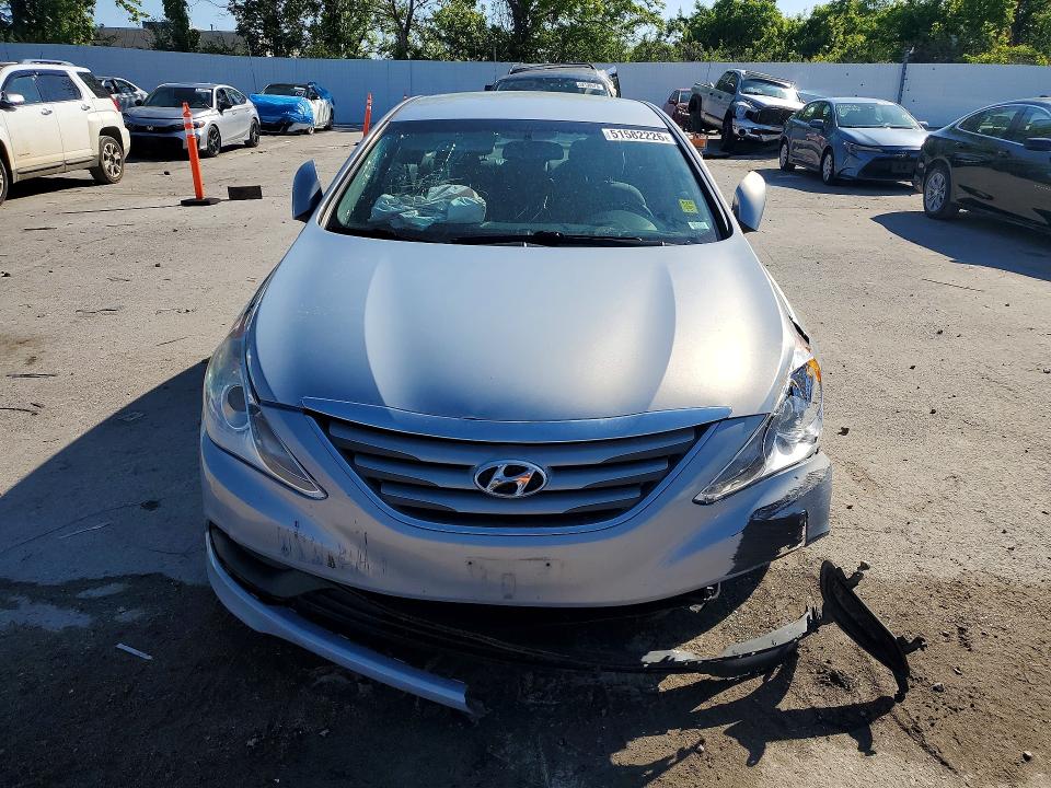2014 Hyundai Sonata მანქანა იყიდება აუქციონზე, vin: 5NPEB4ACXEH827823, აუქციონის ნომერი: 51582226