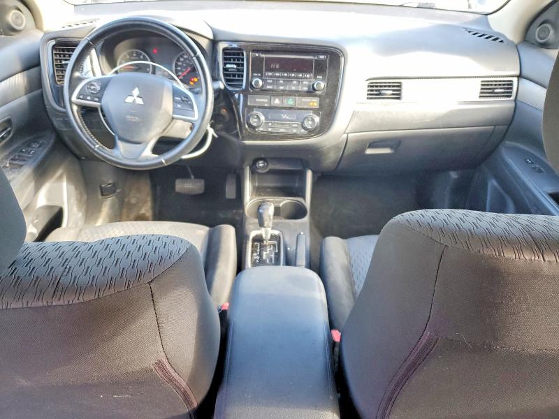 2014 Mitsubishi Outlander მანქანა იყიდება აუქციონზე, vin: JA4AD2A33EZ606032, აუქციონის ნომერი: 52899856