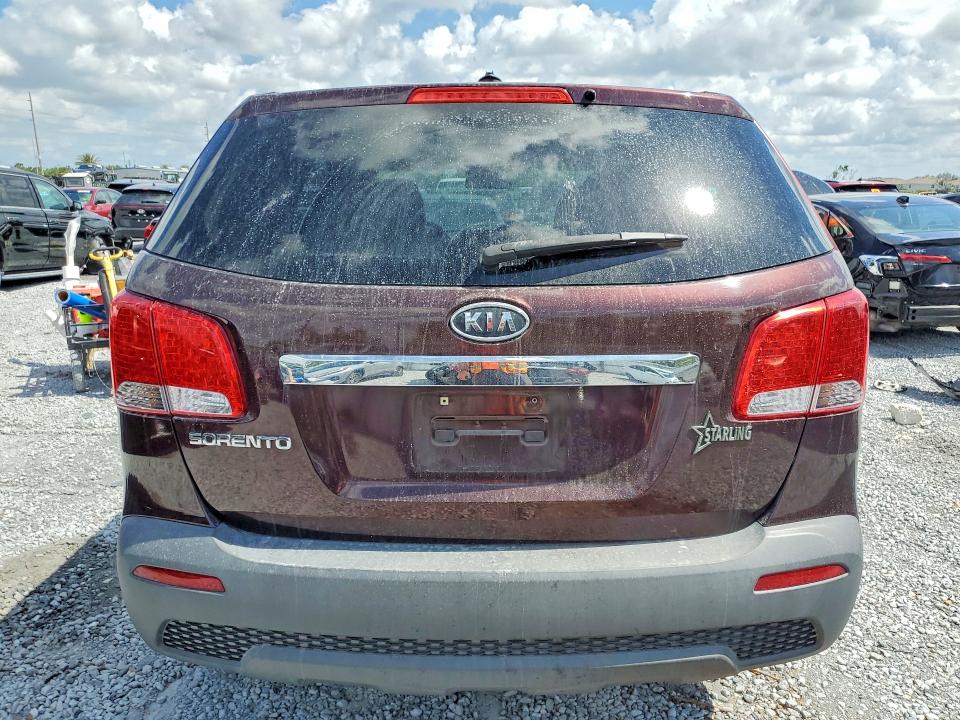 54056516 :رقم المزاد ، 5XYKT3A13BG059288 vin ، 2011 Kia Sorento مزاد بيع