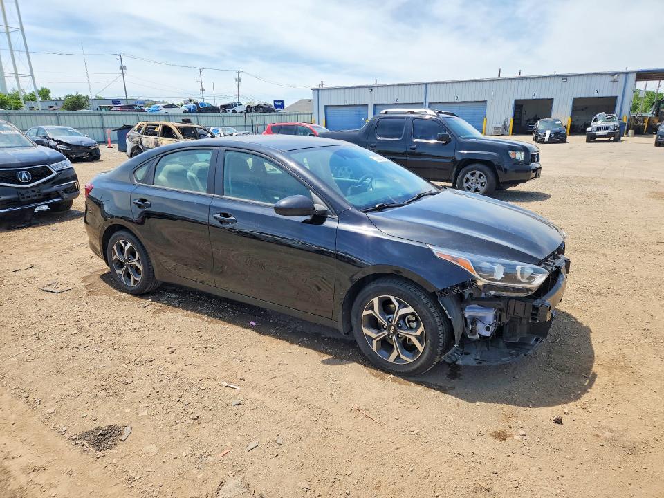 2020 Kia Forte მანქანა იყიდება აუქციონზე, vin: 3KPF24AD4LE237437, აუქციონის ნომერი: 55586836