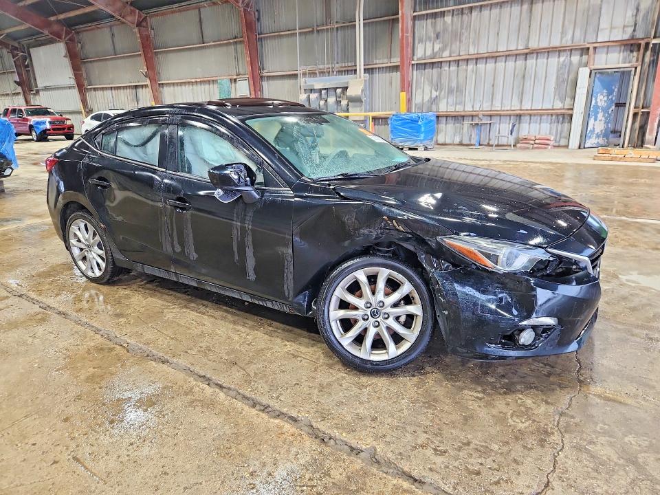 52222226 :رقم المزاد ، JM1BM1W32F1231764 vin ، 2015 Mazda 3 مزاد بيع