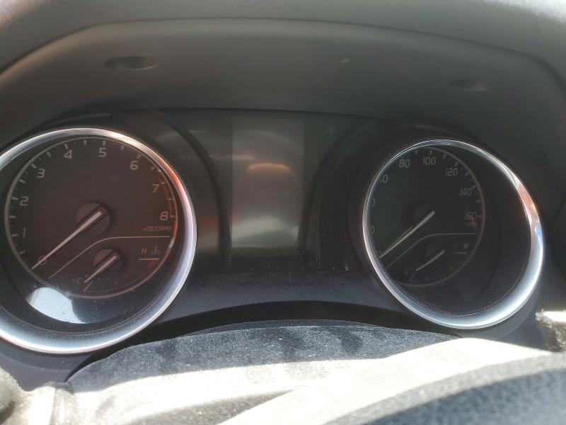 55333826 :رقم المزاد ، 4T1B11HK9JU562194 vin ، 2018 Toyota Camry مزاد بيع