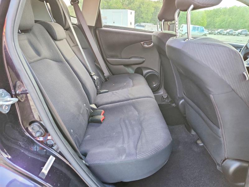 53129236 :رقم المزاد ، JHMGE8H54DC045153 vin ، 2013 Honda Fit مزاد بيع