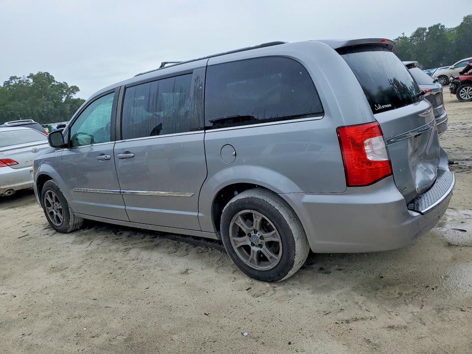 2013 Chrysler Town & Country მანქანა იყიდება აუქციონზე, vin: 2C4RC1CG1DR583588, აუქციონის ნომერი: 53518026