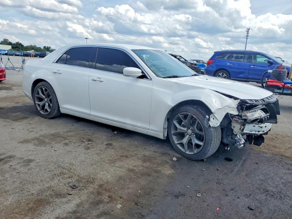 Продажа на аукционе авто 2014 Chrysler 300, vin: 2C3CCABG5EH119416, номер лота: 52434456