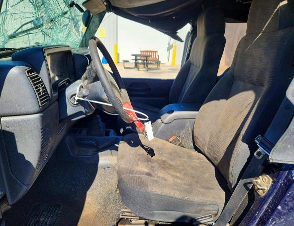 2003 Jeep Wrangler / Tj მანქანა იყიდება აუქციონზე, vin: 1J4FA29143P343902, აუქციონის ნომერი: 54830256