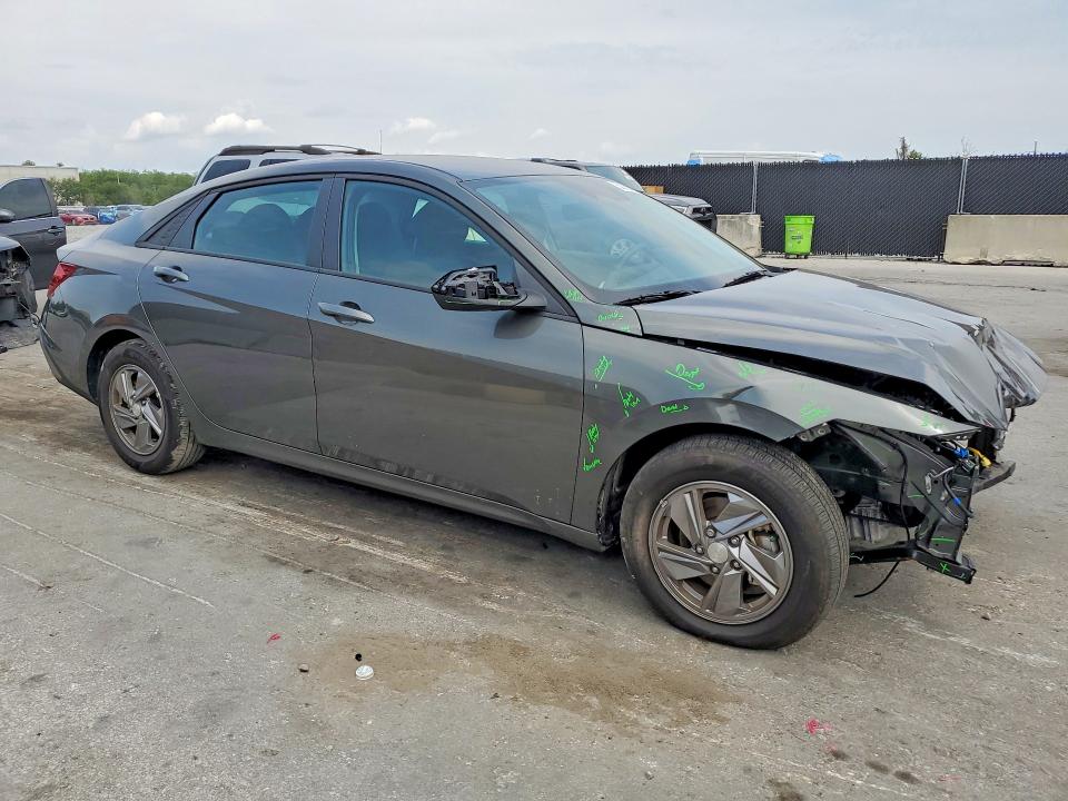 52154296 :رقم المزاد ، KMHLL4DG8SU966803 vin ، 2025 Hyundai Elantra مزاد بيع