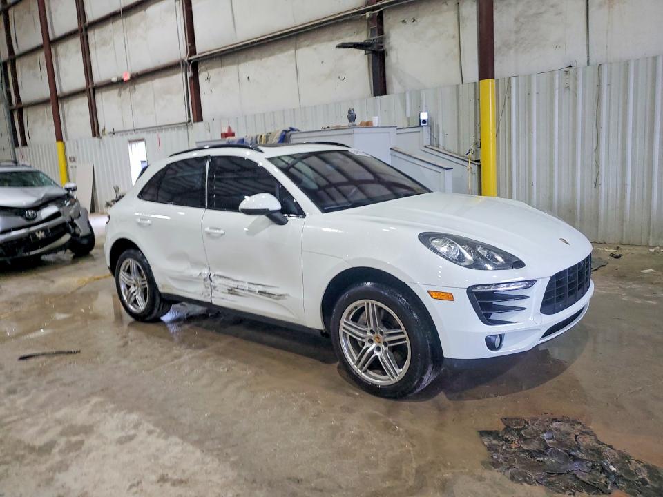 Aukcja sprzedaży 2016 Porsche Macan, vin: WP1AB2A56GLB45166, numer aukcji: 54817226