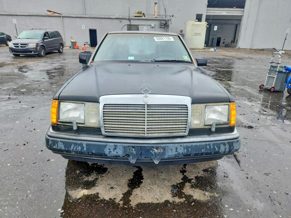 Продаж на аукціоні авто 1990 Mercedes-benz E-class, vin: WDBEA30D3LB094258, номер лоту: 50881156